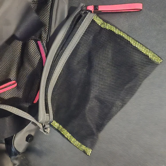 Rebecca Minkoff Black and Pink Duffle Bag - Picture 8 of 9